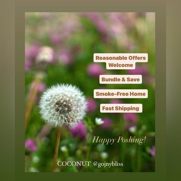 MJ "King of Pop" Keychain & "People Tribute" Magazine (NWOT) - Picture 6 of 6